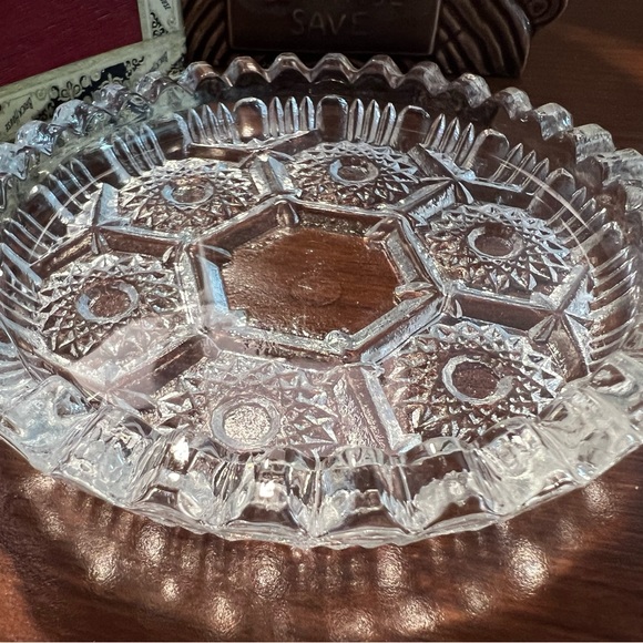 Vintage Cut Clear Glass Ashtray - Picture 2 of 5